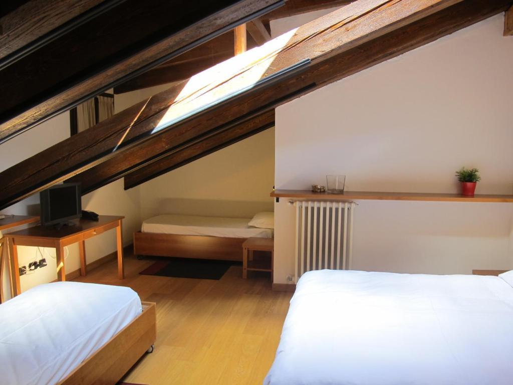 Bed and Breakfast Casa Alpina Don Guanella Macugnaga Habitación foto