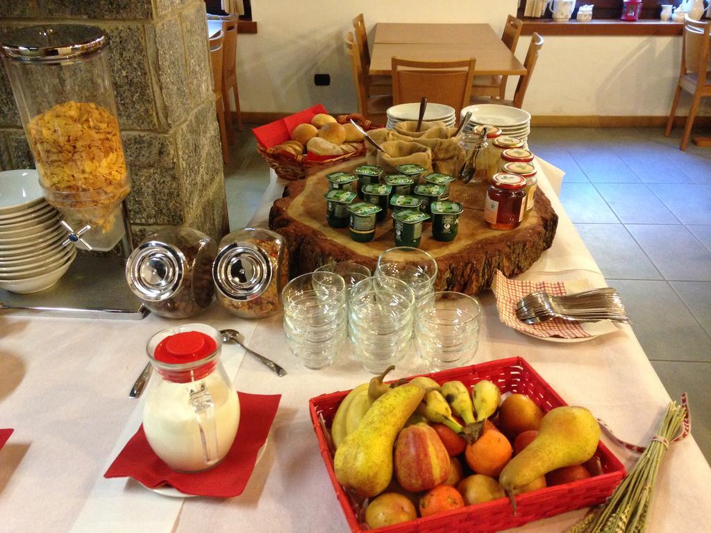 Bed and Breakfast Casa Alpina Don Guanella Macugnaga Exterior foto