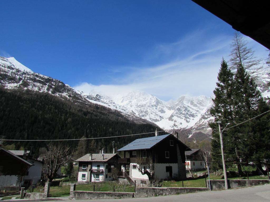 Bed and Breakfast Casa Alpina Don Guanella Macugnaga Exterior foto