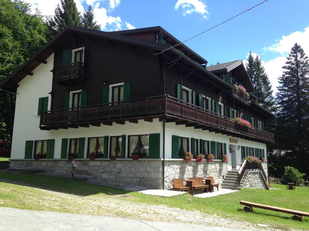 Bed and Breakfast Casa Alpina Don Guanella Macugnaga Exterior foto